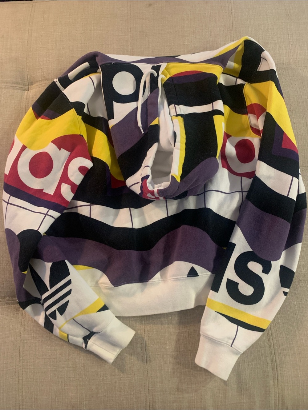 adidas White and Black Logo hoodie - Picture 3 of 3